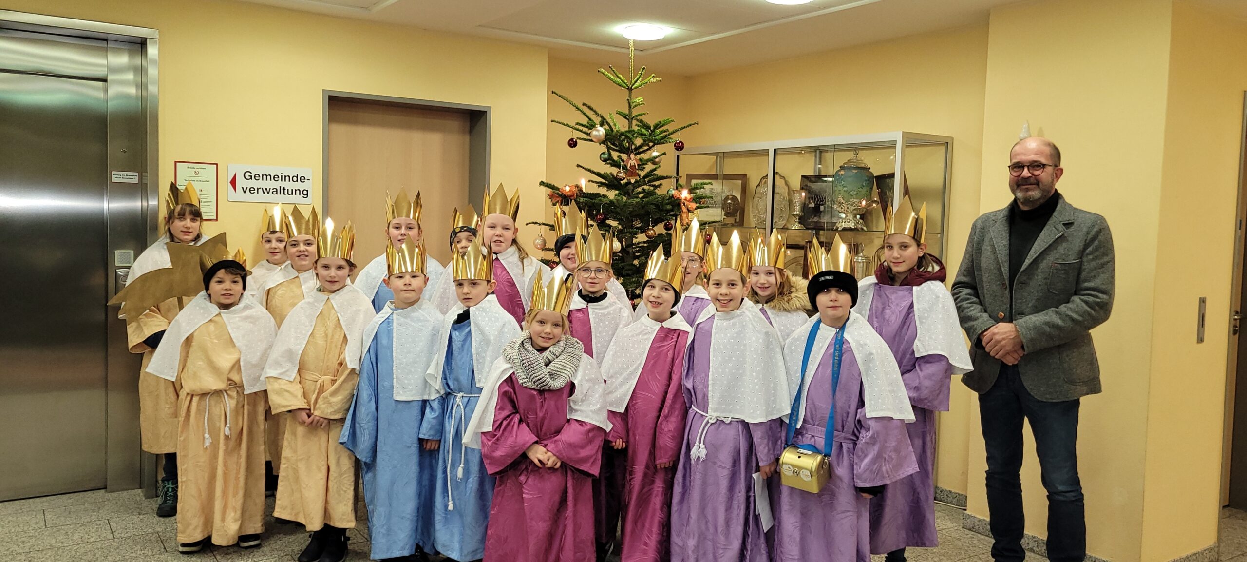 Königlicher Besuch im Bürgerhaus Kettig